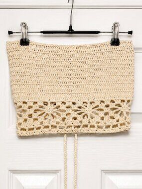 Edikted Ida Crochet Tube Top